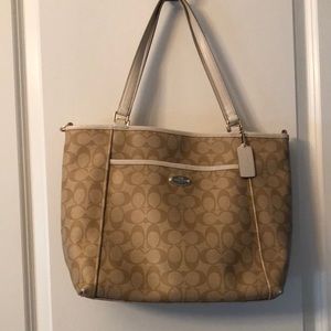 Large authentic beige and ivory coach purse